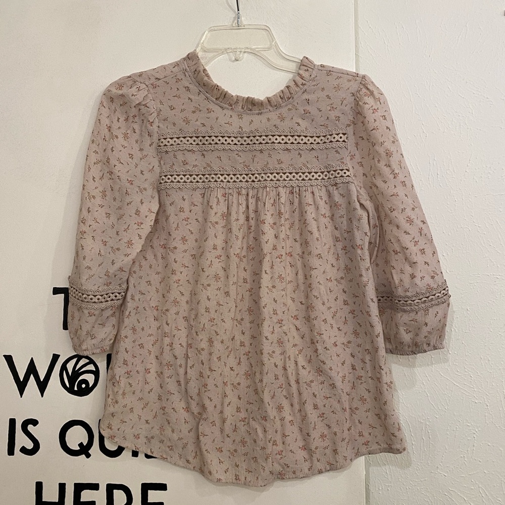 Floral 3/4 Sleeved Shirt